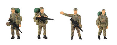 151753 - H0 - Soldaten mit Gepäck